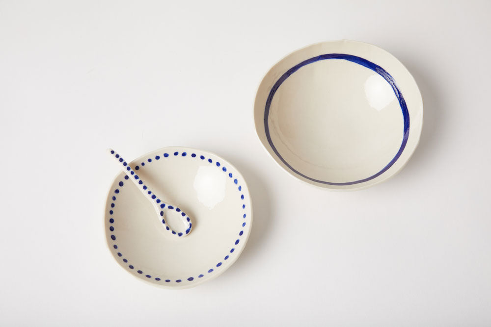 Porcelain Bowls and Spoon Set