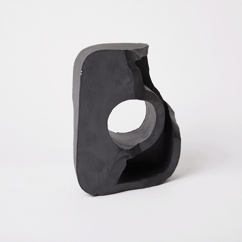 
            
                Load image into Gallery viewer, Black Sculpture
            
        